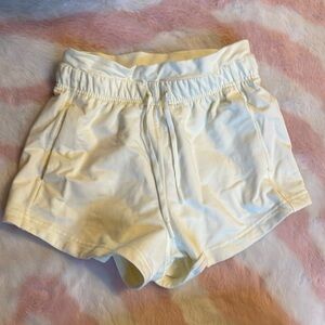 Lululemon Inner Glow High rise 3” shorts